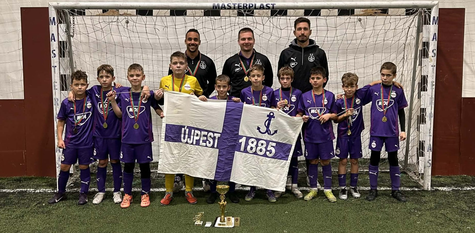 Veretlenül nyerték meg a Főnix Cupot U10-eseink