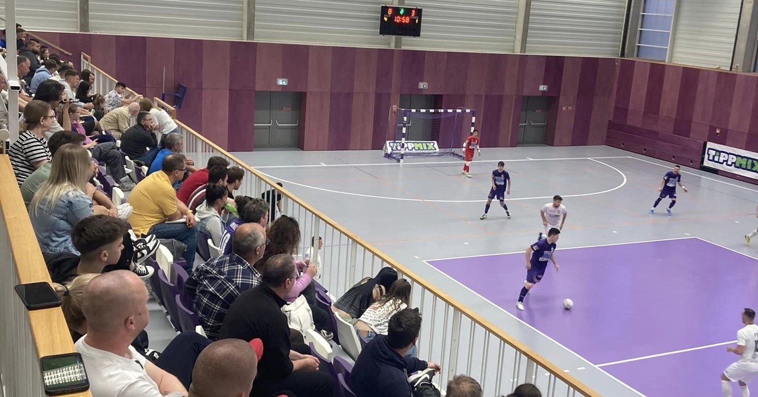 Futsalosaink a PTE-PEAC kiütésével biztosították bennmaradásukat!