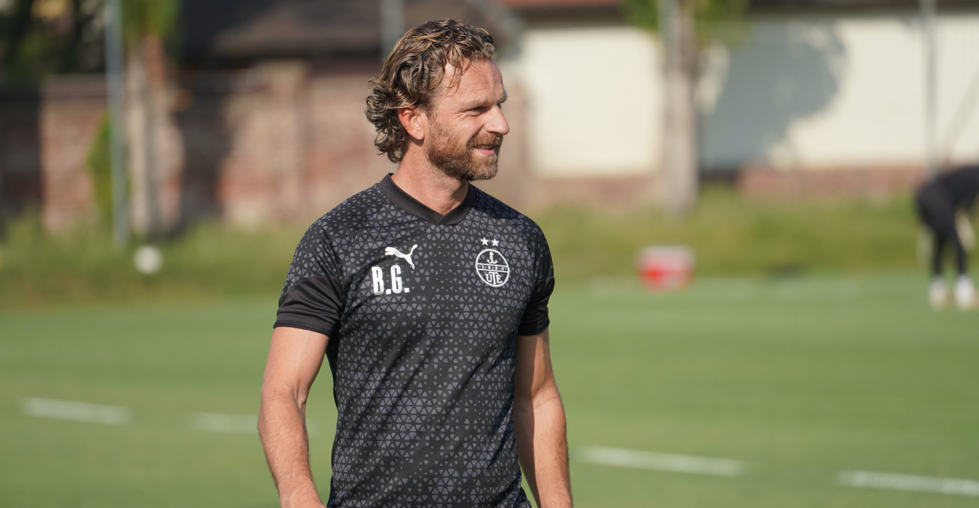 „Kiváló labdarúgókat és nem mellesleg nagyszerű embereket igazoltunk"