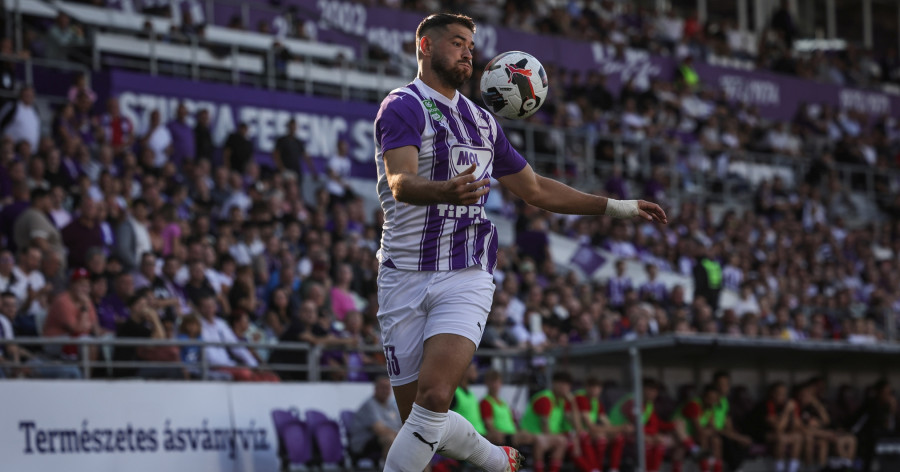 „Barátságok alakultak ki, többet beszélgetünk egymással, mely a pályán történő kommunikációt is segíti"