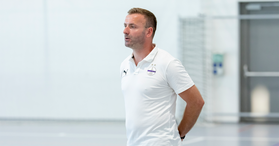 "Minden játékosnak és stábtagnak extra motivációt jelentenek a szurkolók”