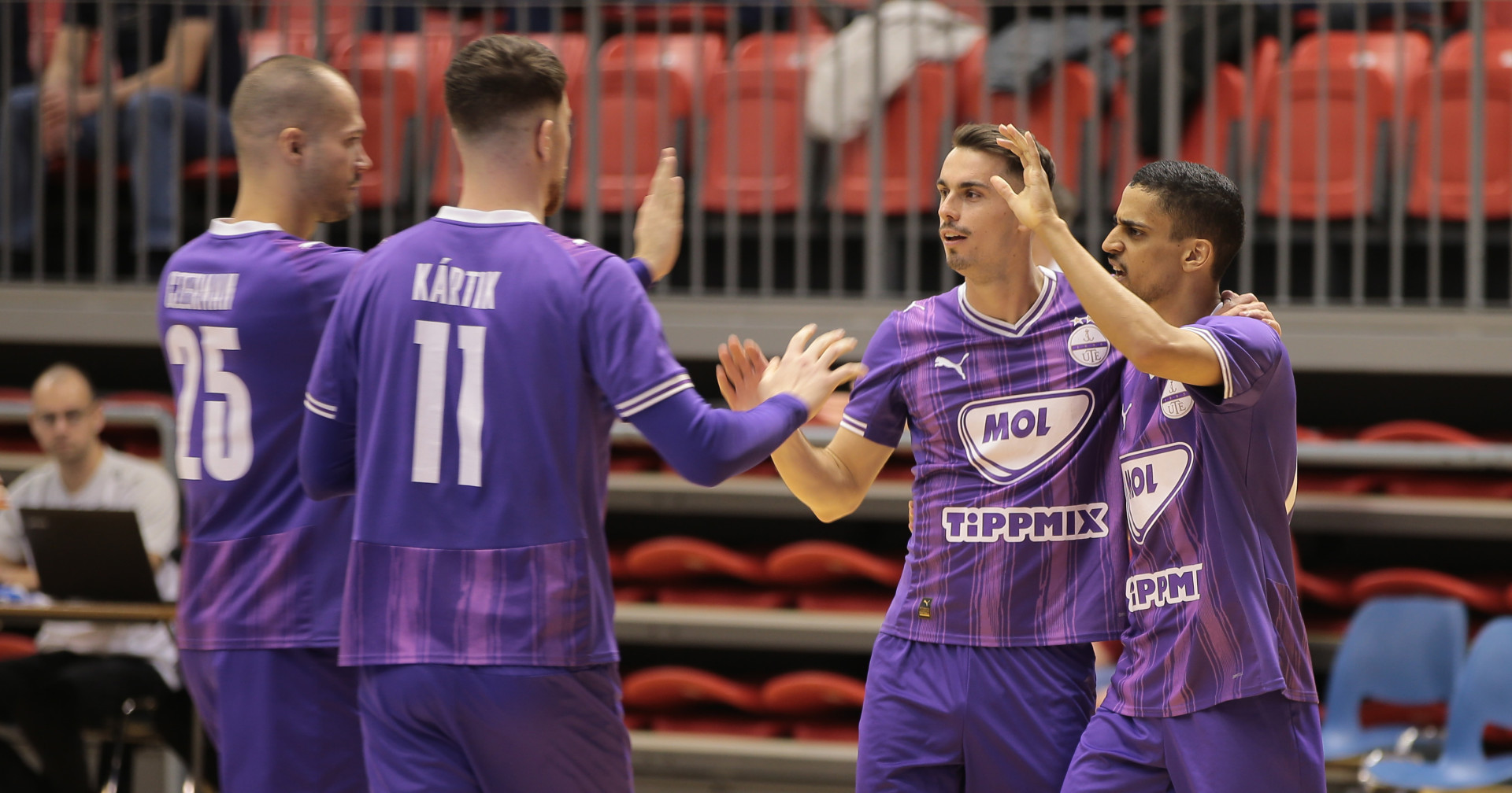 Győzött Nyíregyházán is, folytatta veretlenségi sorozatát futsalcsapatunk!