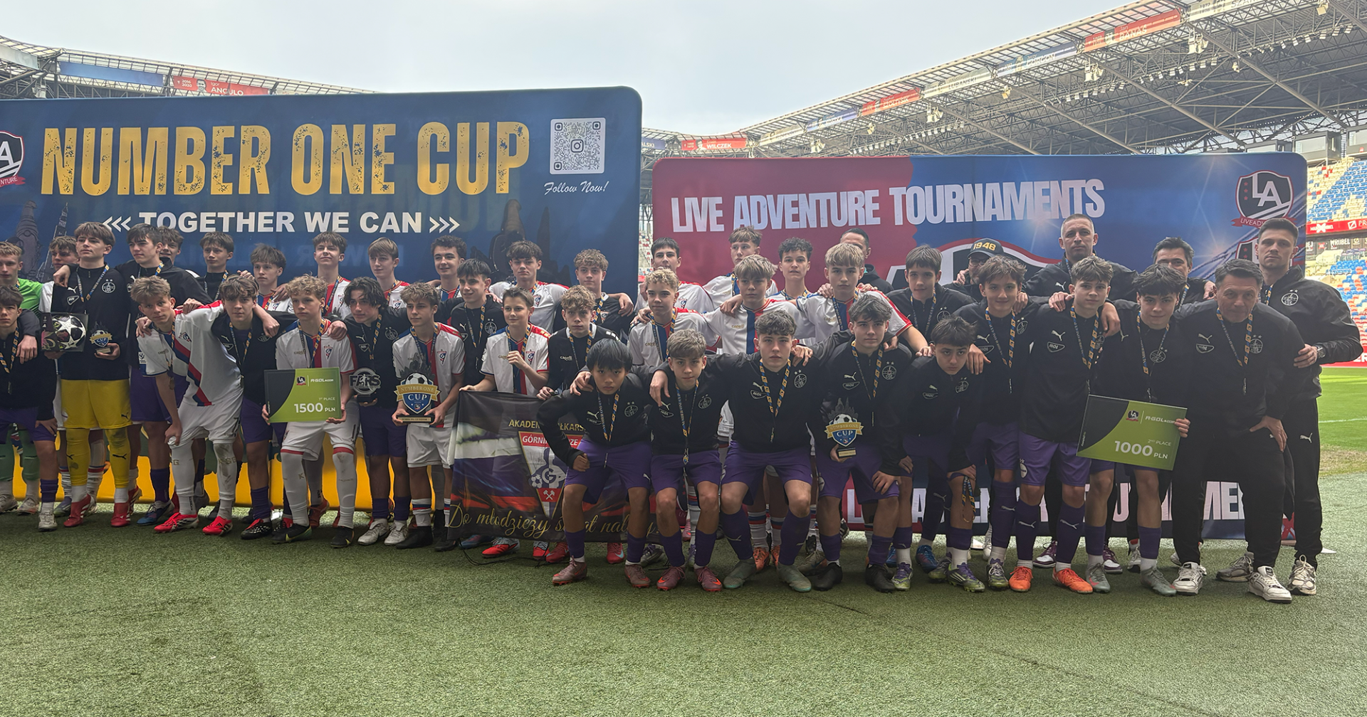 Fantasztikus eredmény: ezüstérmet szerzett Lengyelországban U15-ös csapatunk!