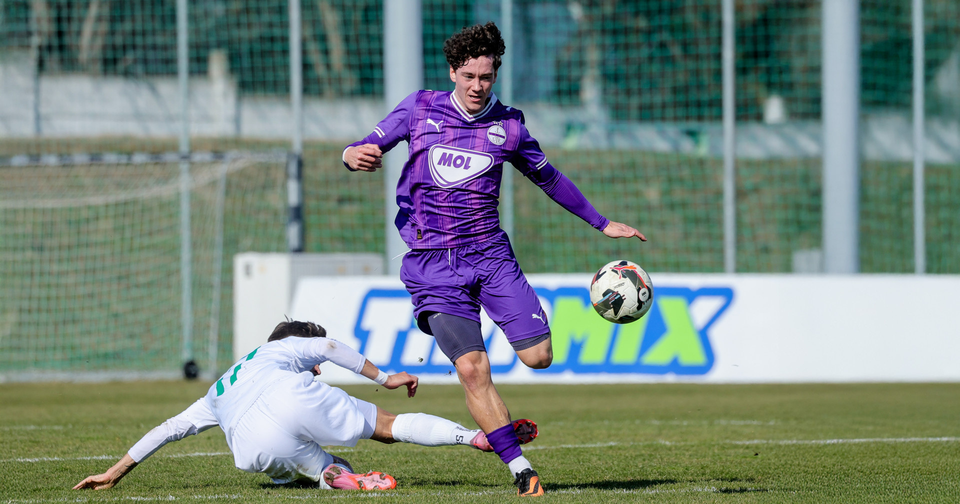 A Tatabányát fogadja második csapatunk