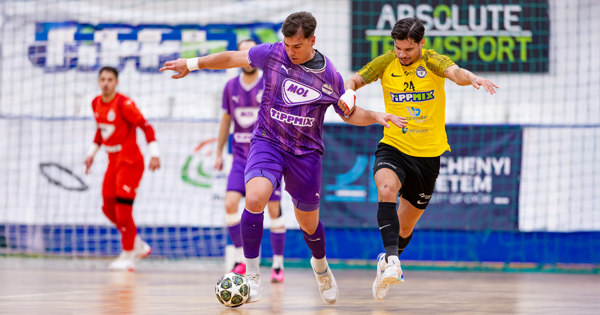 Futsalcsapatunk visszavágott idegenben a Veszprémnek és nagy lépést tett a döntő felé