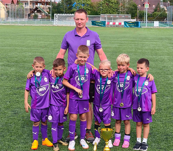 Ezüstérmet hoztak Egerből U7-eseink