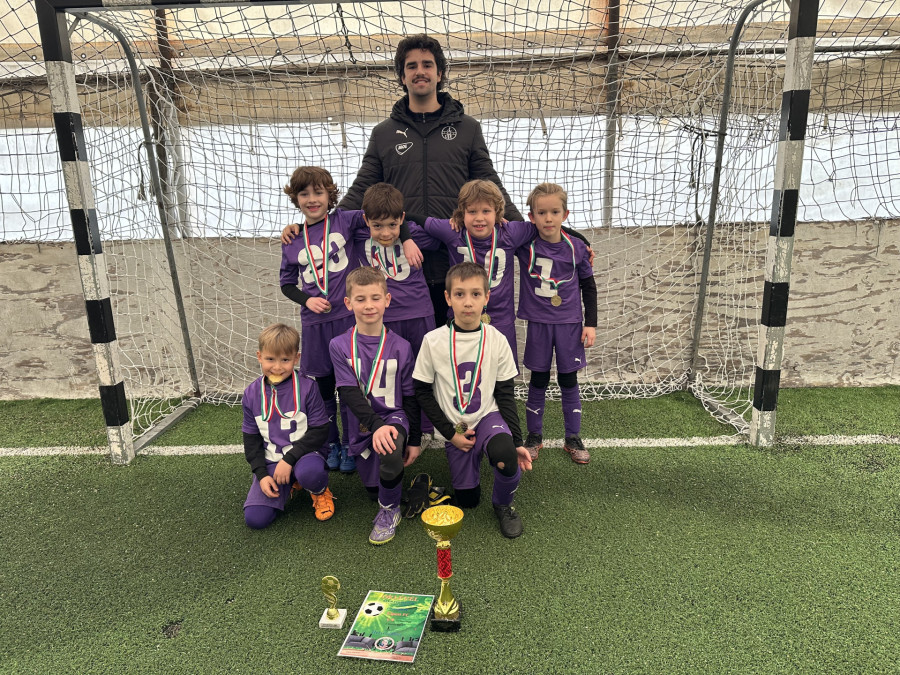 Megnyerte a Sátor Kupát U8-as Csíkos csapatunk