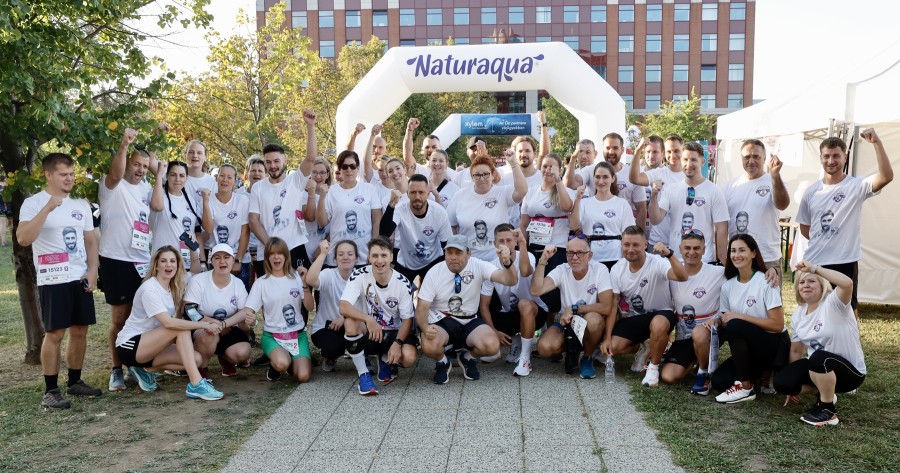 Több mint félszázan futottak Lázár Bencéért