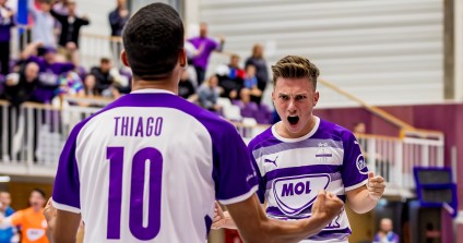 F U T S A L W E B M N1115