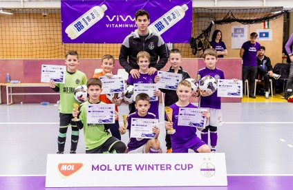 Névtelen1 M U W1201 D T