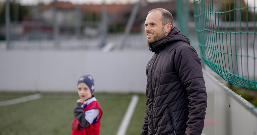 „Mi alapozzuk meg a jövő tehetségeinek a hozzáállását, morálját, és a kötődését”