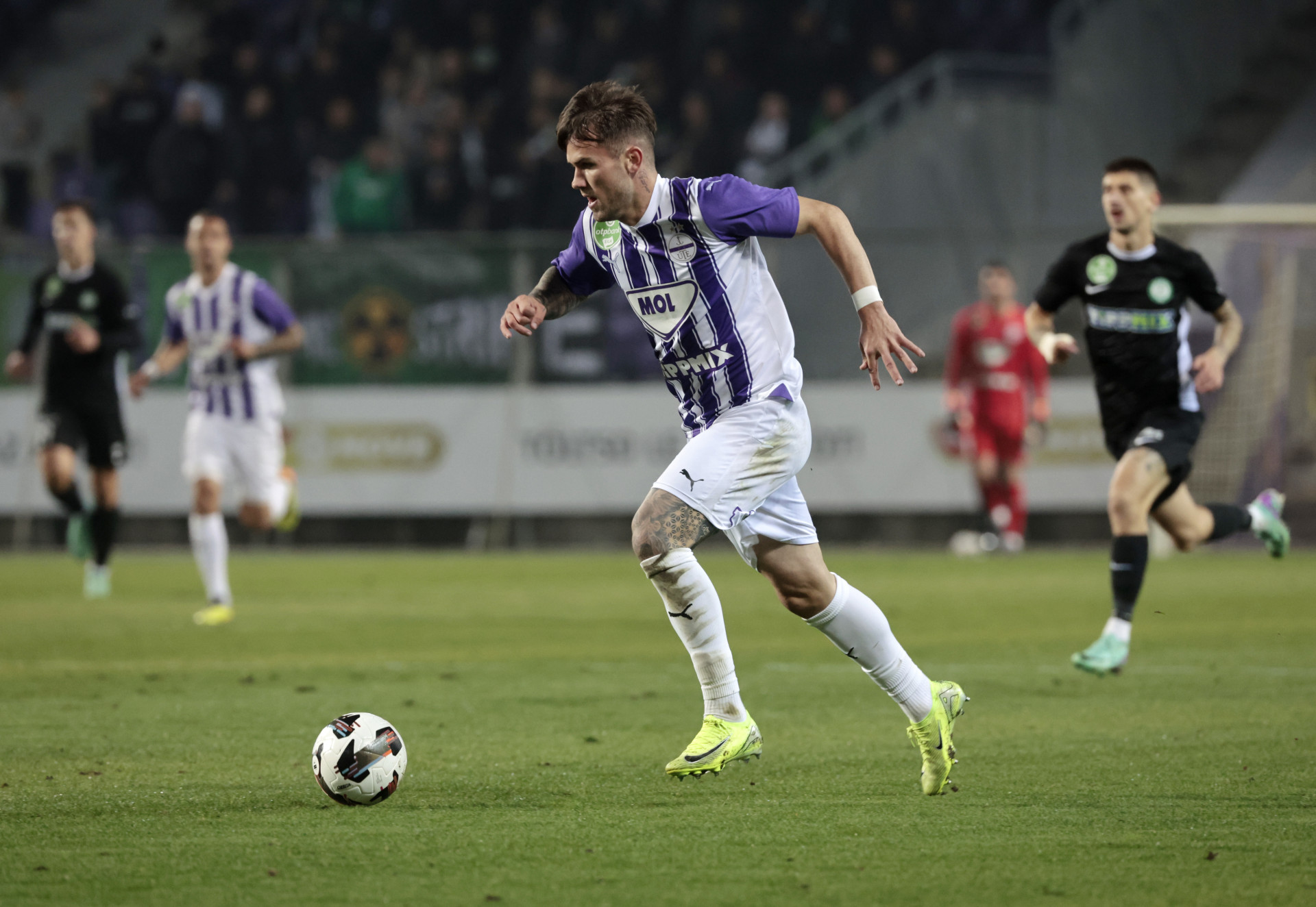 Találd meg az öt különbséget!