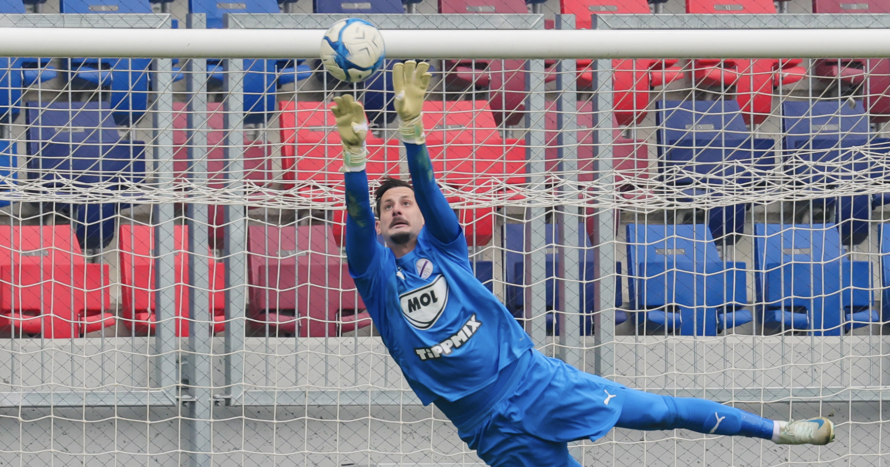 Küzdöttünk, de nem mentek be a helyzetek, döntetlennel kezdtük az évet