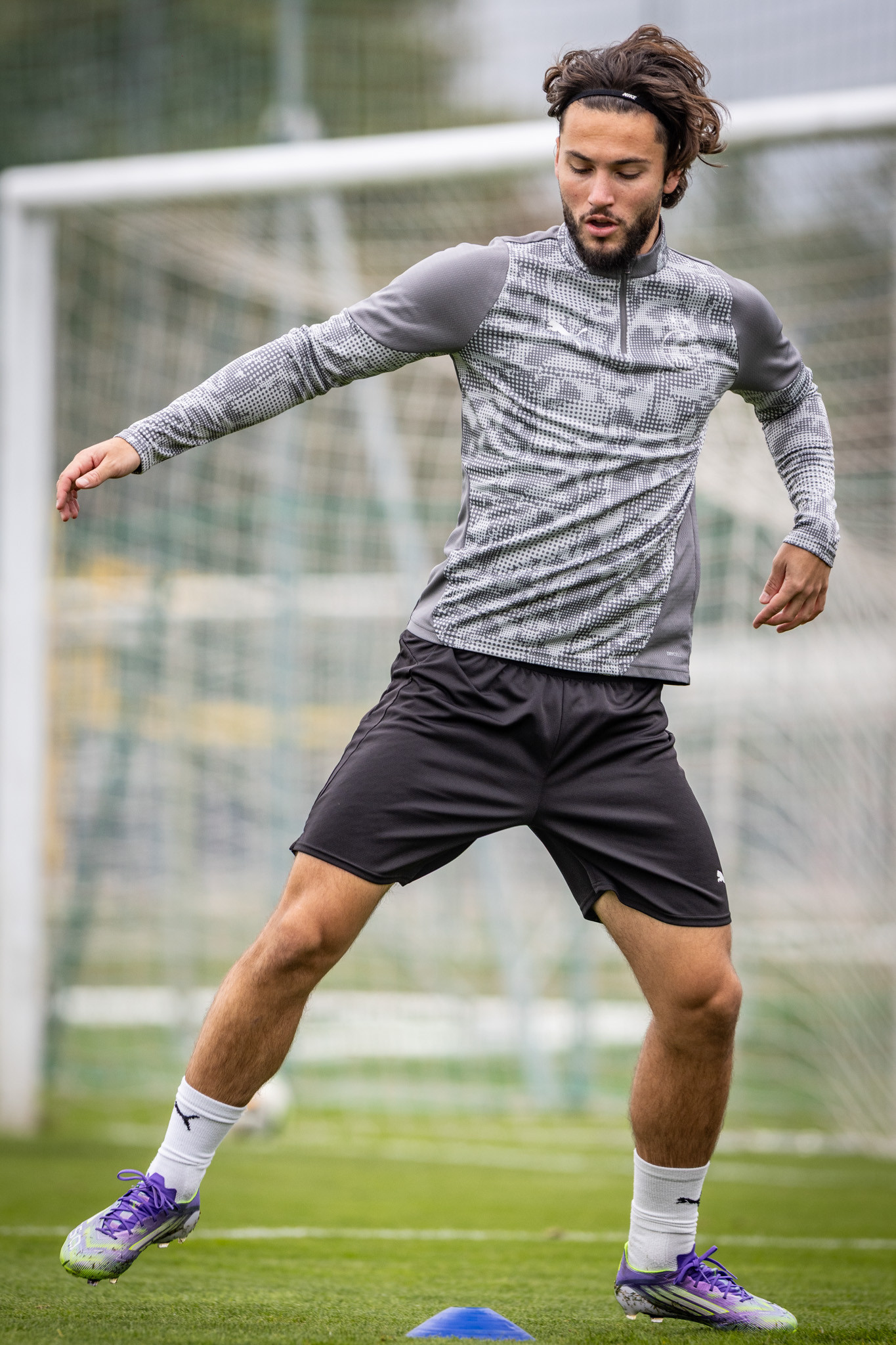 Galéria - Edzés, 10. 02.